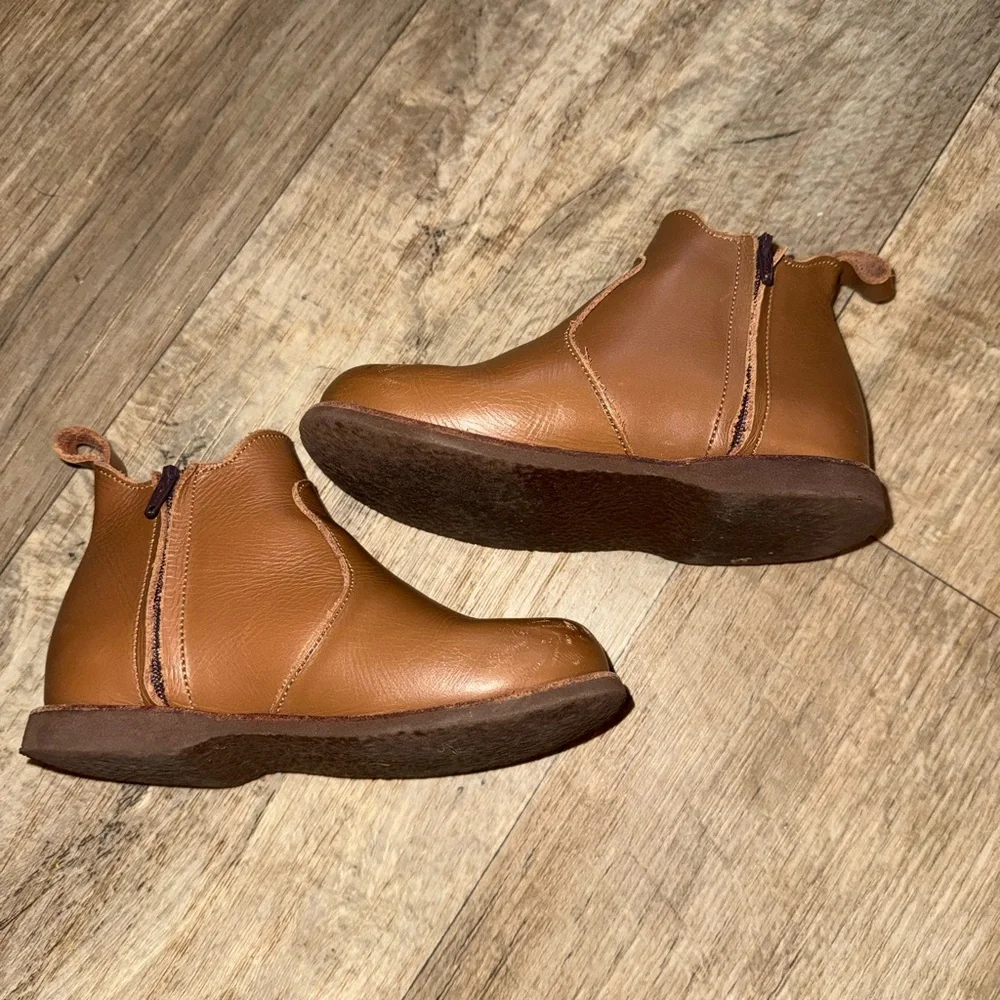 Adelisa&Co Boots - Picture 2 of 3